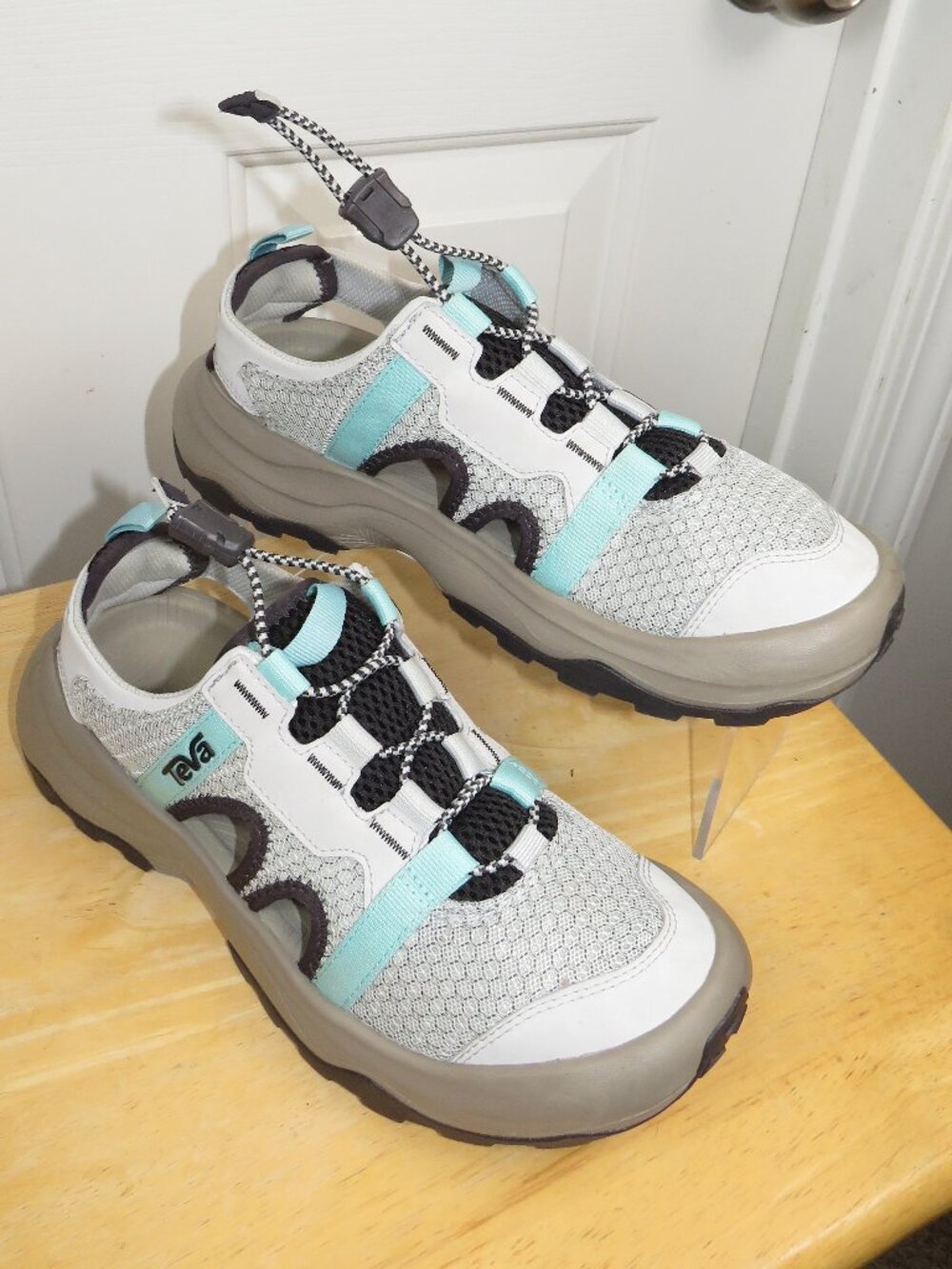 Teva Outflow Closed Toe Water Sandals Womens Size 8 Lunar Rock S/N 1134364